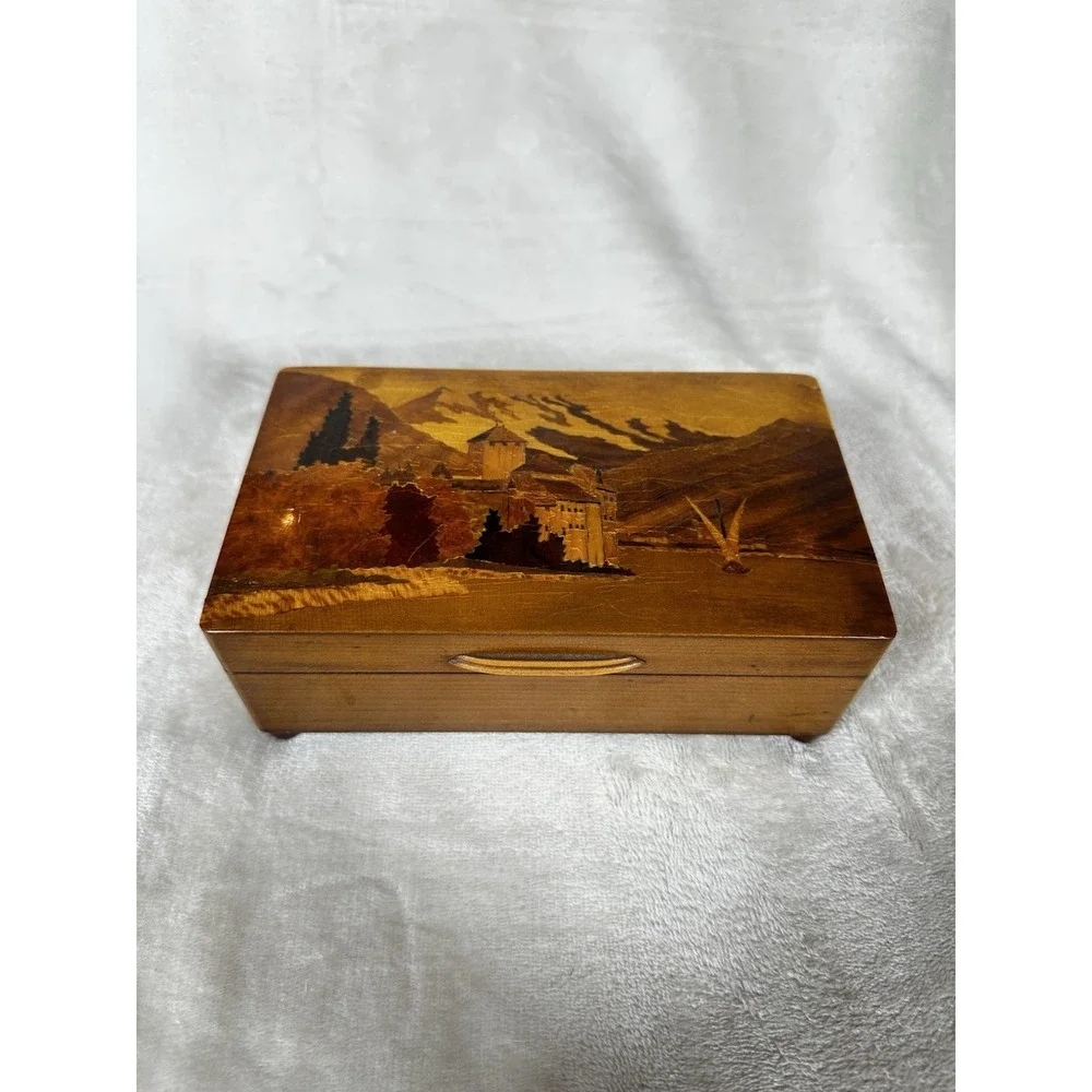 Vtg Cuendet Wood Marquetry Inlay Music Box Swiss Mountain Lake Scene ( WORKS )